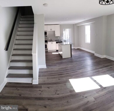 139 Riverthorn Rd, Middle River, MD 21220 - photo 2