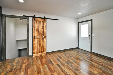 Cedar04