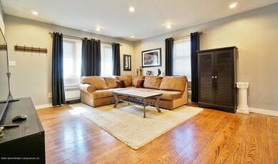 125 Beverly Ave, Staten Island, NY 10301 - photo 4