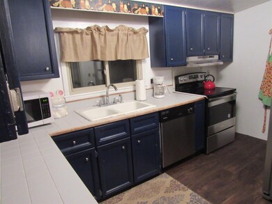 196 Buck St, Pembroke, NH 03275 - photo 3