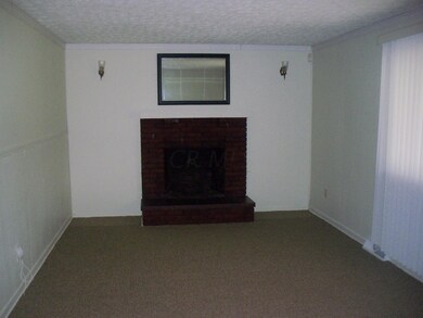 1688 Nestling Dr 024