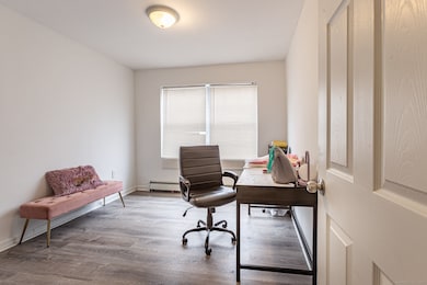 147 Enfield St unit 149, Hartford, CT 06112 - photo 4