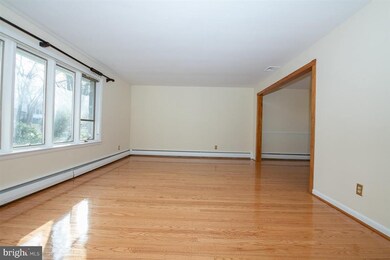 412 Yorkshire Rd, Bryn Mawr, PA 19010 - photo 6