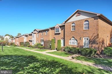 253 W Chestnut St unit 11, Dallastown, PA 17313 - photo 7