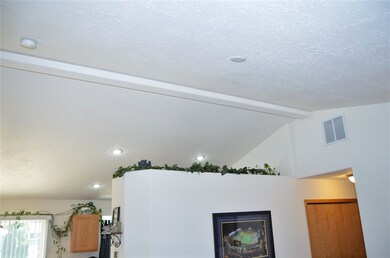 520 Beverly Ave, Medical Lake, WA 99022 - photo 5