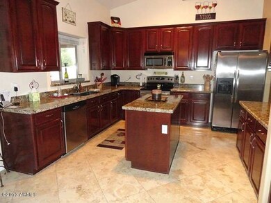 Gourmet kitchen