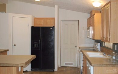 62255 Cody Rd, Bend, OR 97701 - photo 5