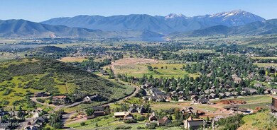 270 W Big Matterhorn Cir, Midway, UT 84049 - photo 2