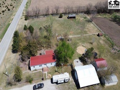 1509 S Maxwell St, McPherson, KS 67460 - photo 3