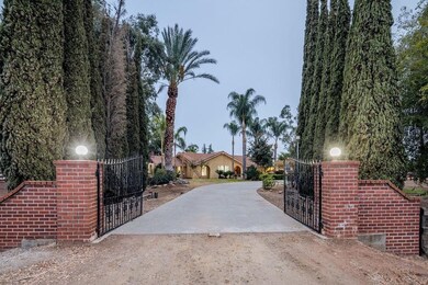 Side gated exit on to Shepherd at dusk