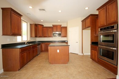 5124 W Saddlehorn Rd, Phoenix, AZ 85083 - photo 5