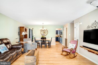 17334 Arrowood Place, Round Hill, VA 20141 - photo 4