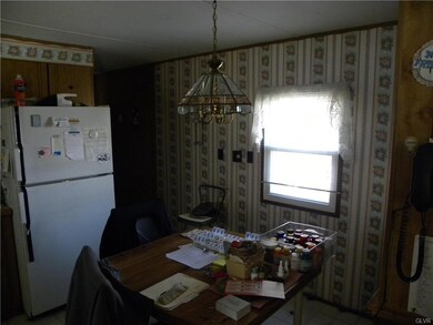 4629 Indian Creek Rd unit 22, Macungie, PA 18062 - photo 7