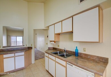 Kitchen DSC_2487 SM