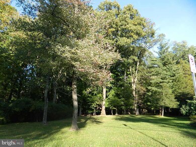 5879 Bonnie View Ln, Elkridge, MD 21075 - photo 3