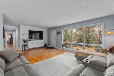 832 Independence Ridge, Springfield, IL 62702 - photo 7