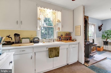 4011 Cherry Run Rd, Glen Rock, PA 17327 - photo 4