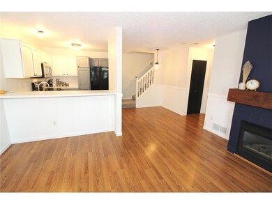 463 Aqua Cir - Kitchen and Dining Area
