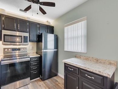 10 Vista Palm Ln unit 206, Vero Beach, FL 32962 - photo 6