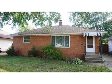 347 Gayle Dr, Sheffield Lake, OH 44054 - photo 2