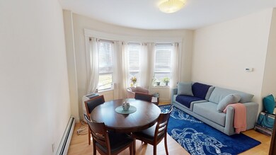 672 Washington St unit 2, Brookline, MA 02446 - photo 4