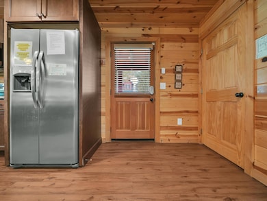 2103 Roscoe Ct, Sevierville, TN 37876 - photo 6