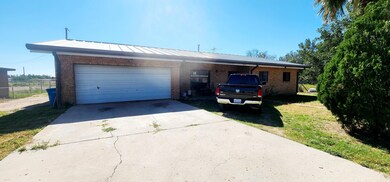 280 Wellettka Dr, El Paso, TX 79927 - photo 2