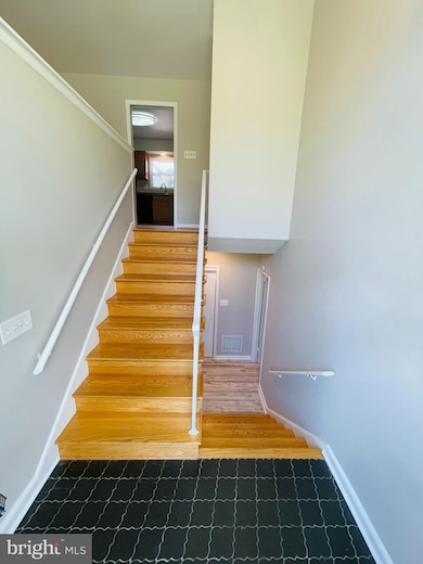 3808 Lacy Blvd, Falls Church, VA 22041 - photo 2