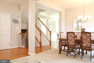 9572 Loma Dr, Bristow, VA 20136 - photo 5