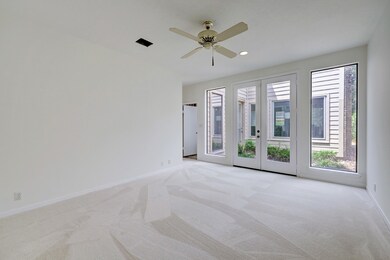 6 Hickory Shadows Dr, Houston, TX 77055 - photo 7