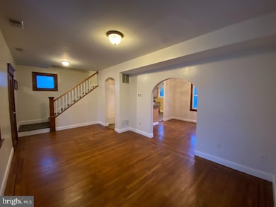 115 N Dundalk Ave, Dundalk, MD 21222 - photo 4