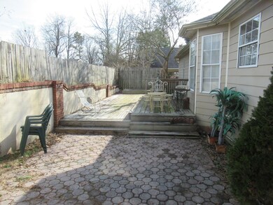 408 Barberry Dr NW, Cleveland, TN 37312 - photo 7