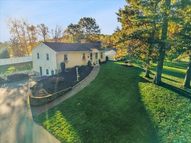 113 Scadding St, Taunton, MA 02780 - photo 4