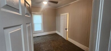 200 E Country Rd, Columbus, KS 66725 - photo 7