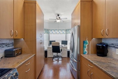 4098 Westbourne Cir, Sarasota, FL 34238 - photo 7