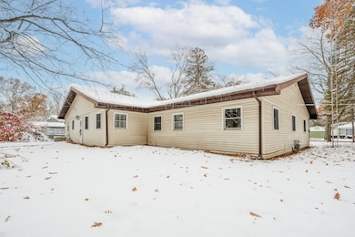 5081 Woodward, Coloma, MI 49038 - photo 4