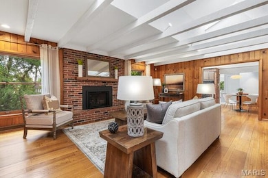 Family room - showing off the elegance and beauty.