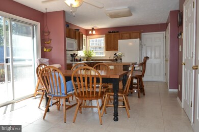 11623 Enchanted Woods Way, Fredericksburg, VA 22407 - photo 5