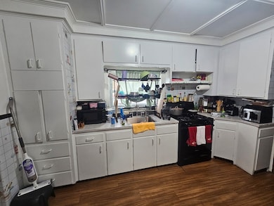 35 Tuttle St, Revere, MA 02151 - photo 7