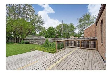 2218 53rd St, Des Moines, IA 50310 - photo 2