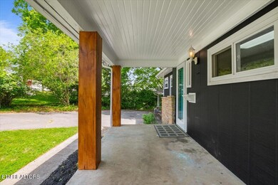 04-Ulysses Ln