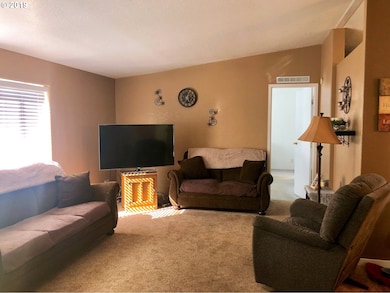 308 Pheasant Ln, Longview, WA 98632 - photo 3