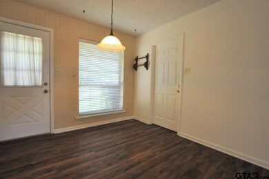 2747 2747 Shady Bluff, Tyler, TX 75707 - photo 7