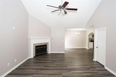 121 Wilson Cir, Carrollton, GA 30117 - photo 2