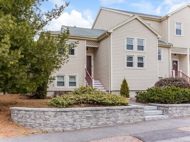 40 Lamplighter Ln, South Easton, MA 02375 - photo 2