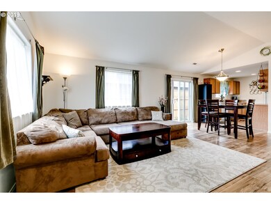 Living Room/Dining Room