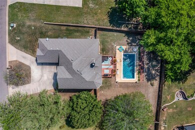 3916 Shane Ct, Denison, TX 75020 - photo 2