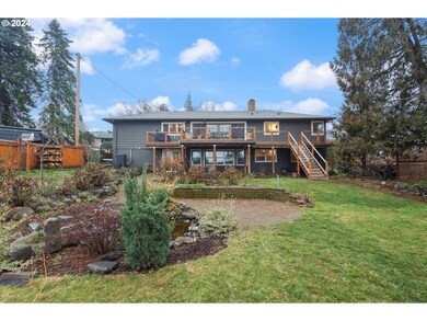 319 W 20th St, the Dalles, OR 97058 - photo 2