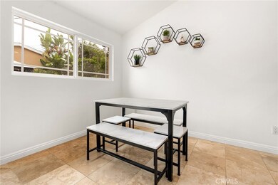 20300 Oxnard St, Woodland Hills, CA 91367 - photo 6