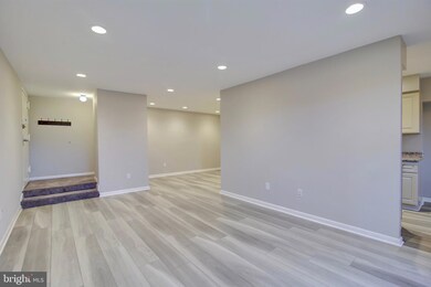 11200 Chestnut Grove Square unit 302, Reston, VA 20190 - photo 7